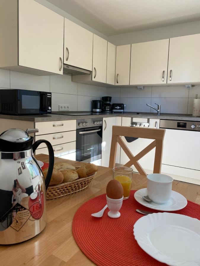 Wilhelmsdorf Ferienwohnung Bergstrasse מראה חיצוני תמונה
