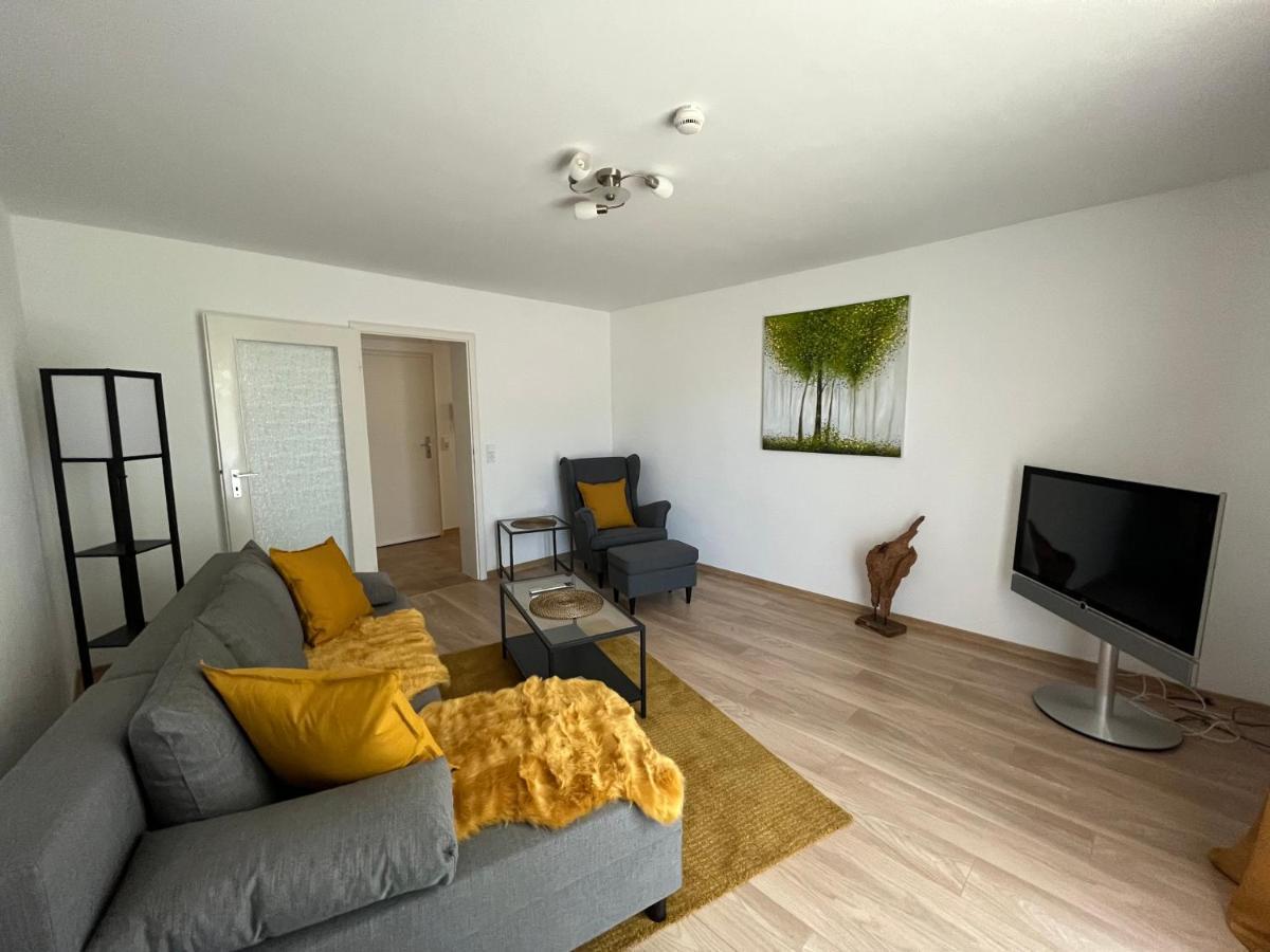 Wilhelmsdorf Ferienwohnung Bergstrasse מראה חיצוני תמונה