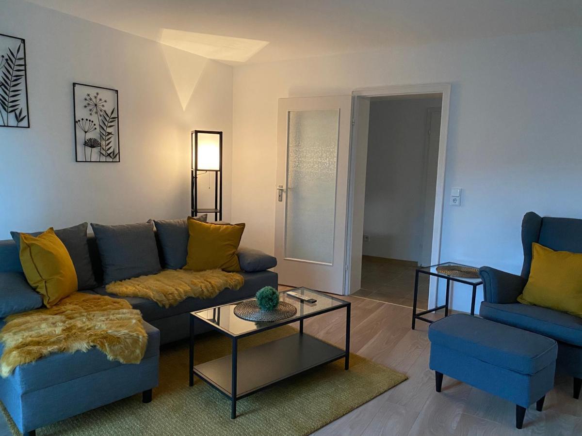 Wilhelmsdorf Ferienwohnung Bergstrasse מראה חיצוני תמונה