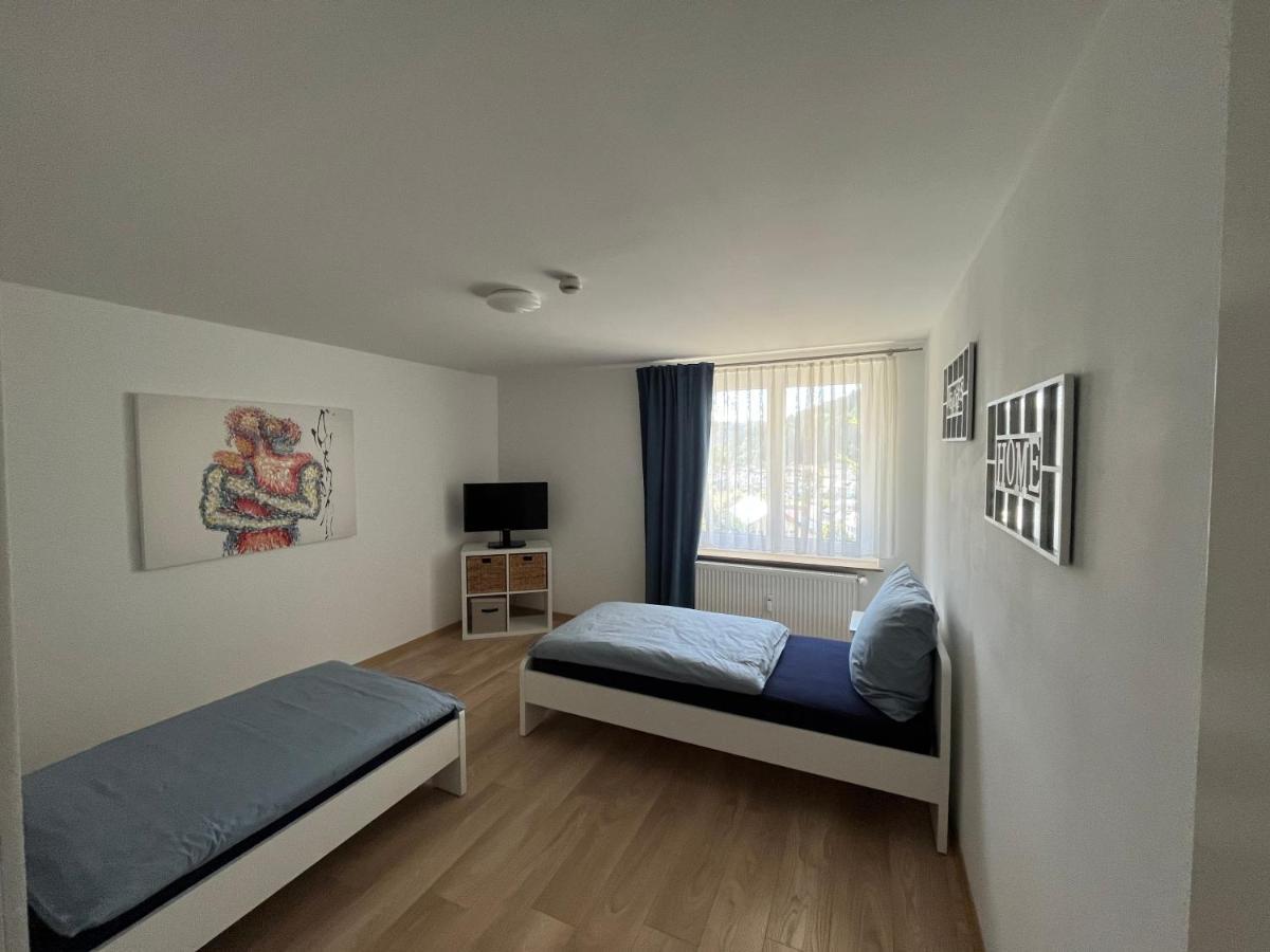 Wilhelmsdorf Ferienwohnung Bergstrasse מראה חיצוני תמונה
